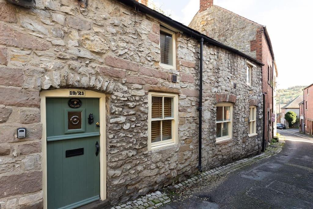Fryers Cottage - Beautiful 2 Bedroom Town & Country Cottage On Edge Of Peak District Wirksworth Ngoại thất bức ảnh