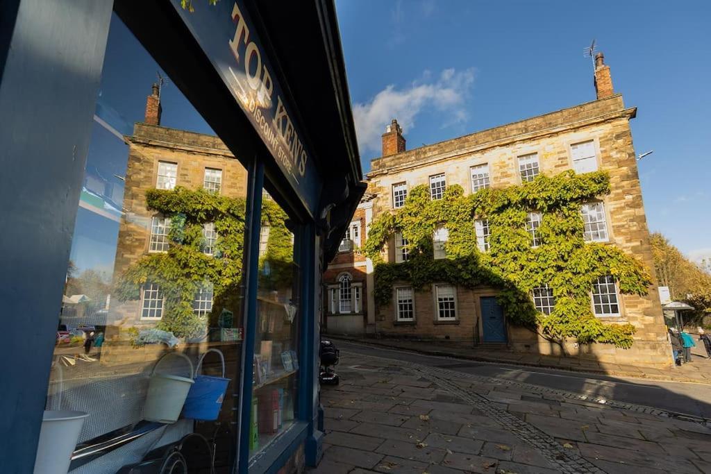 Fryers Cottage - Beautiful 2 Bedroom Town & Country Cottage On Edge Of Peak District Wirksworth Ngoại thất bức ảnh